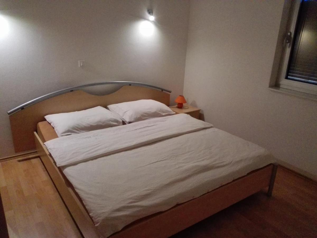 Apartment Stinjan Kascuni Pula Luaran gambar