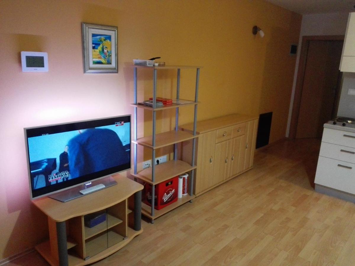 Apartment Stinjan Kascuni Pula Luaran gambar